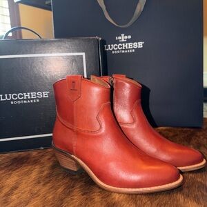 New Lucchese Lilah Crimson Cowhide Side Zip Western Bootie Size 7
